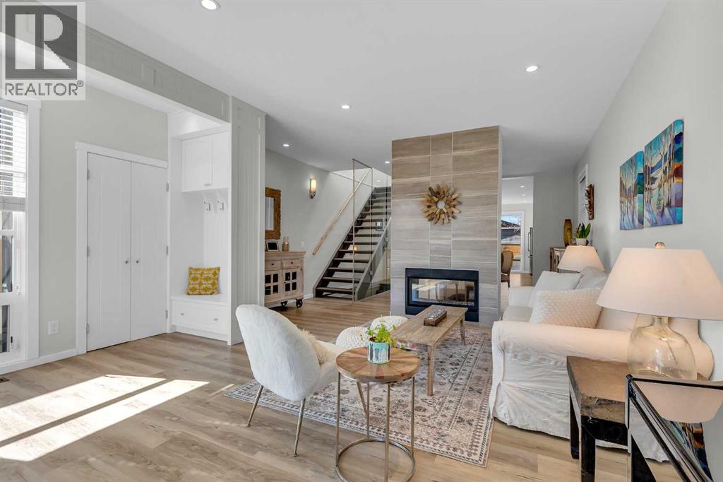 2729 Cochrane Road NW