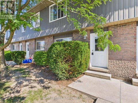 27 - 850 WALSH STREET Kincardine ON N2Z1P1