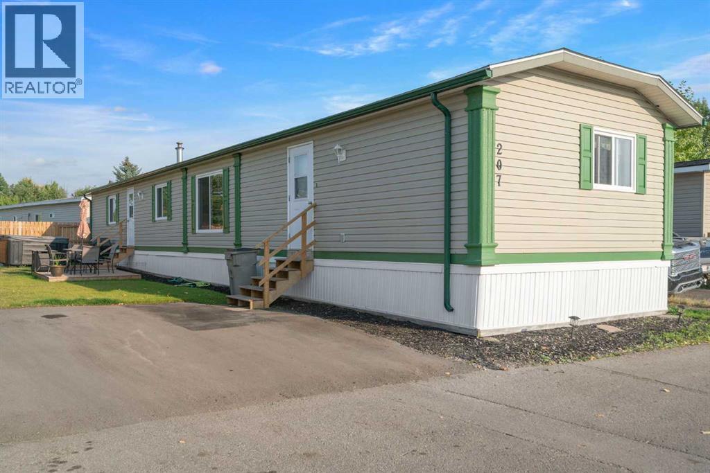 207, 6220 17th Avenue SE