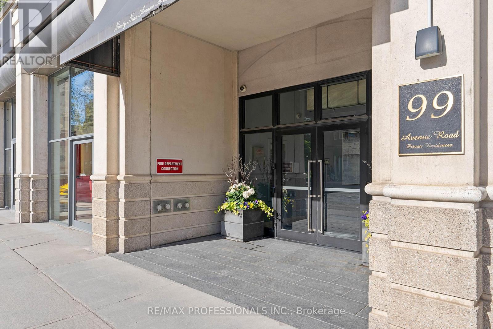 SUBPH3 - 99 AVENUE ROAD
