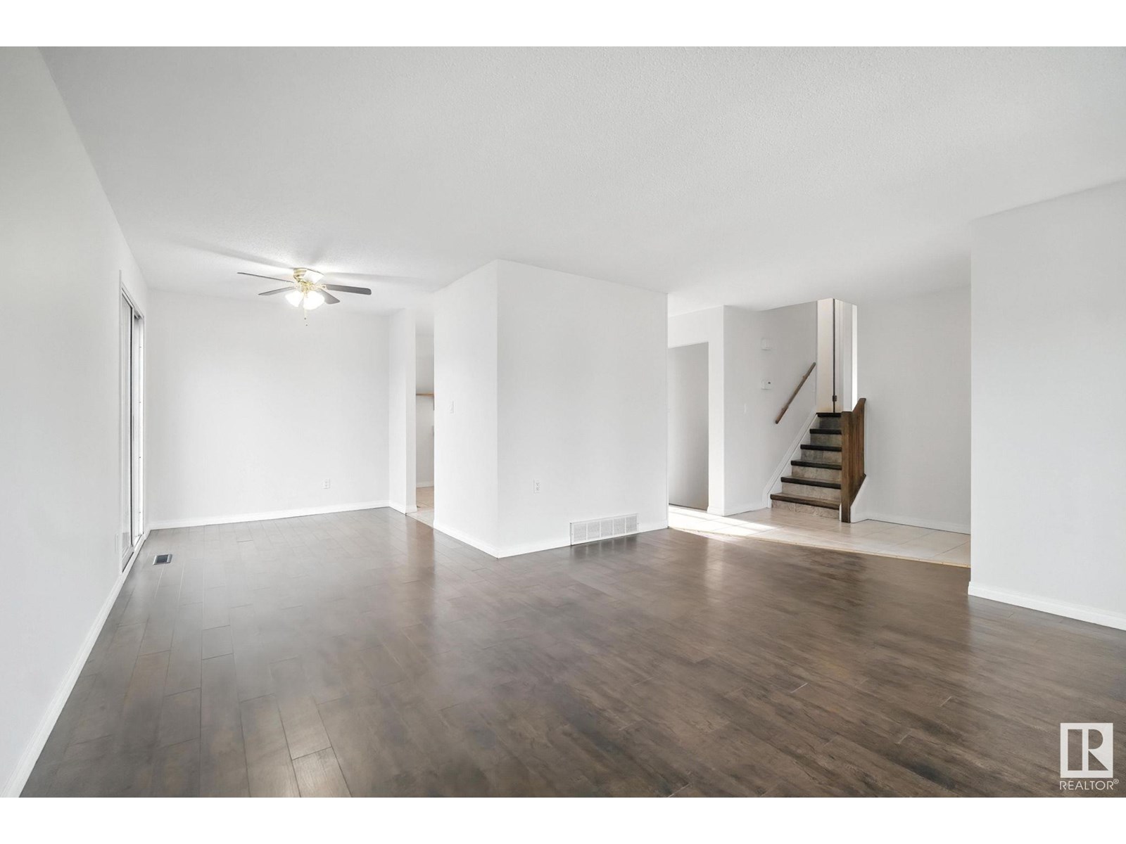 1436 63 ST NW