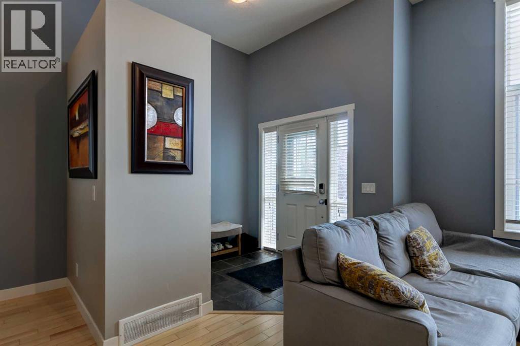 6 Elgin Meadows Road SE