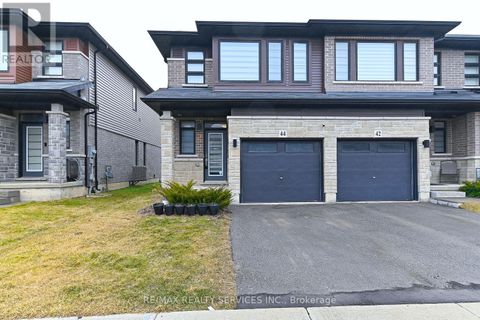 44 JUNE CALLWOOD WAY Brantford ON N3T0T7