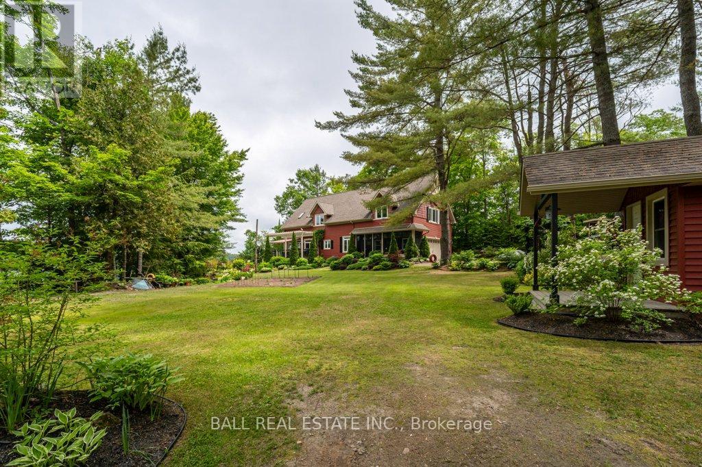 32 SHADOWOOD LANE