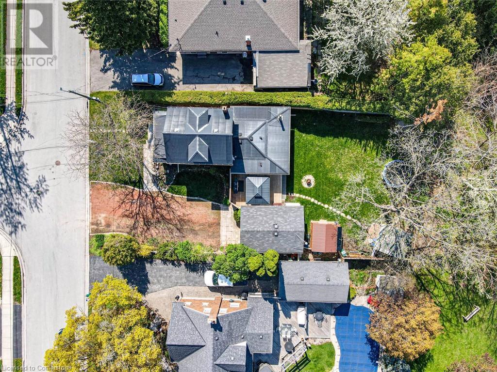 112 COURT Street N