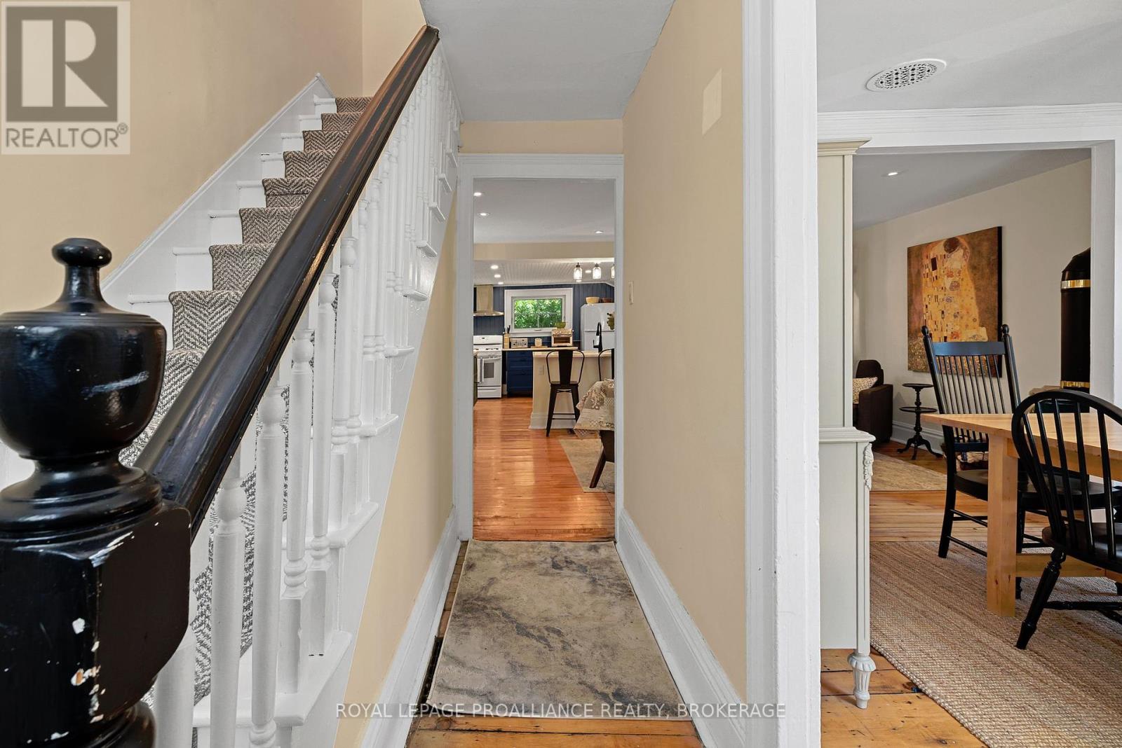 122 SOUTH STREET