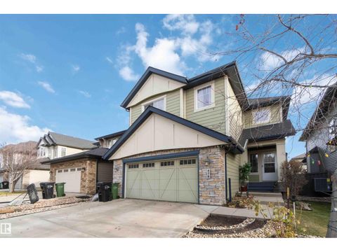 478 AINSLIE CR SW SW Edmonton AB T6W0H7