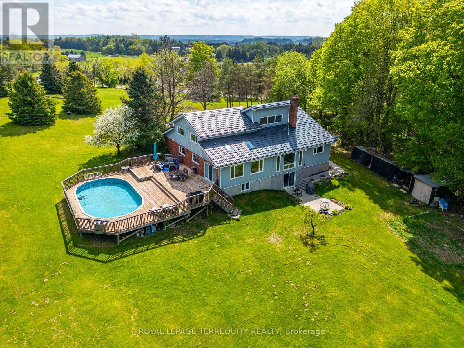 8 - 1041 CONCESSION ROAD
