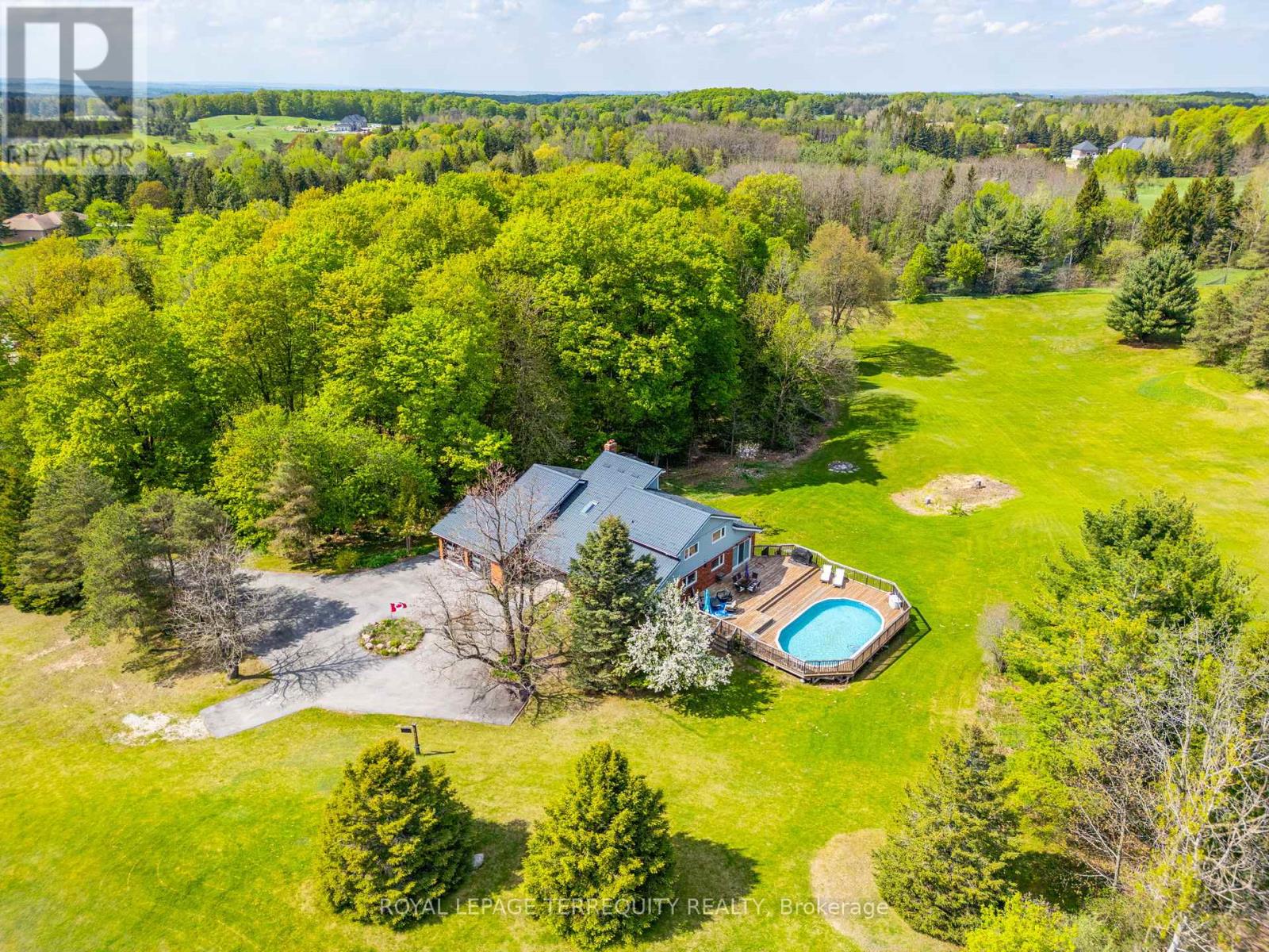8 - 1041 CONCESSION ROAD