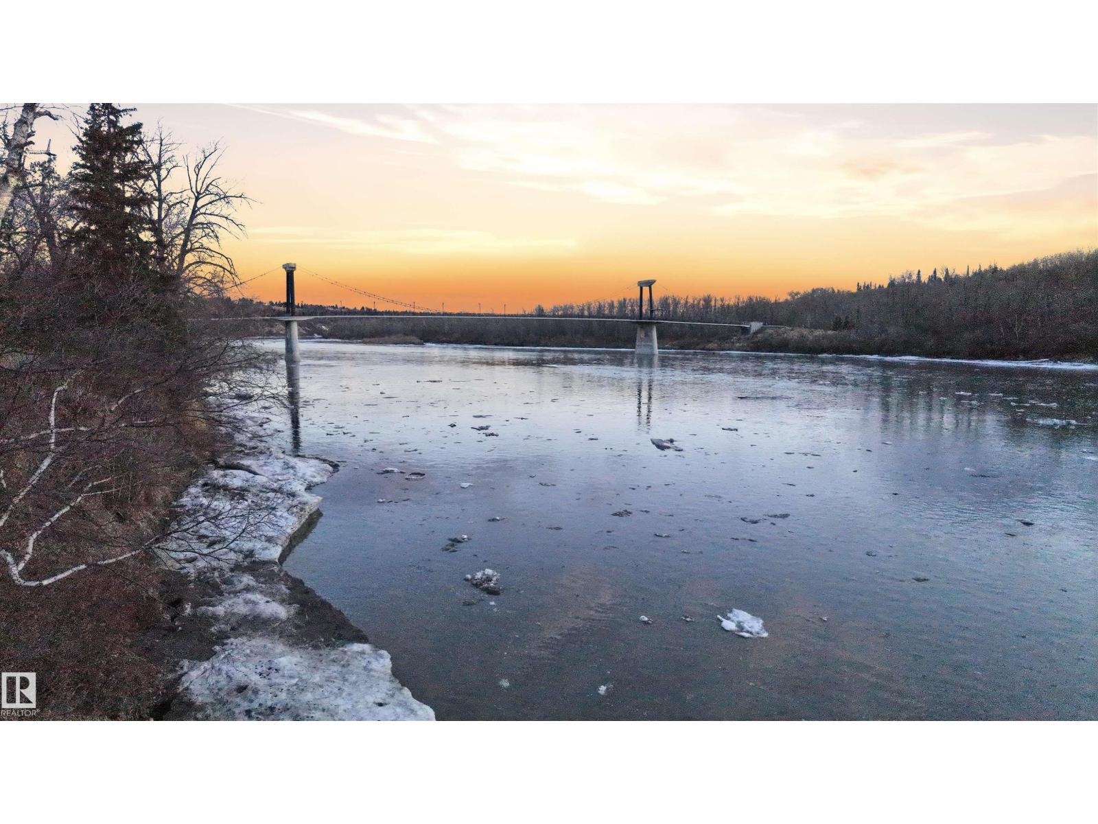 15625 WHITEMUD RD NW