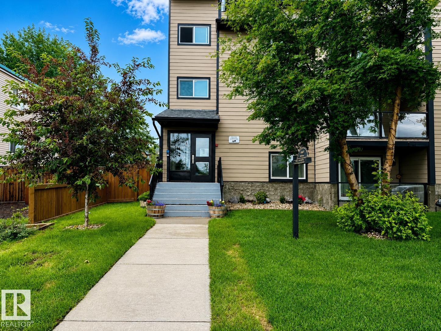 #207 11224 116 ST NW