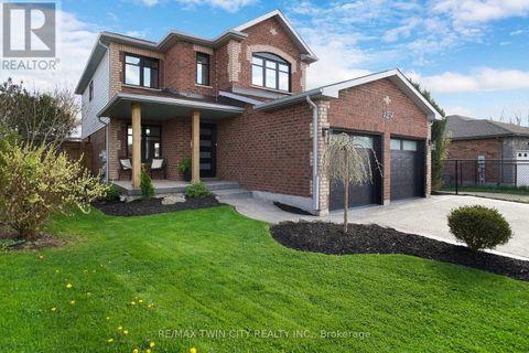 129 LANGLAW DRIVE Cambridge ON N1P1H9