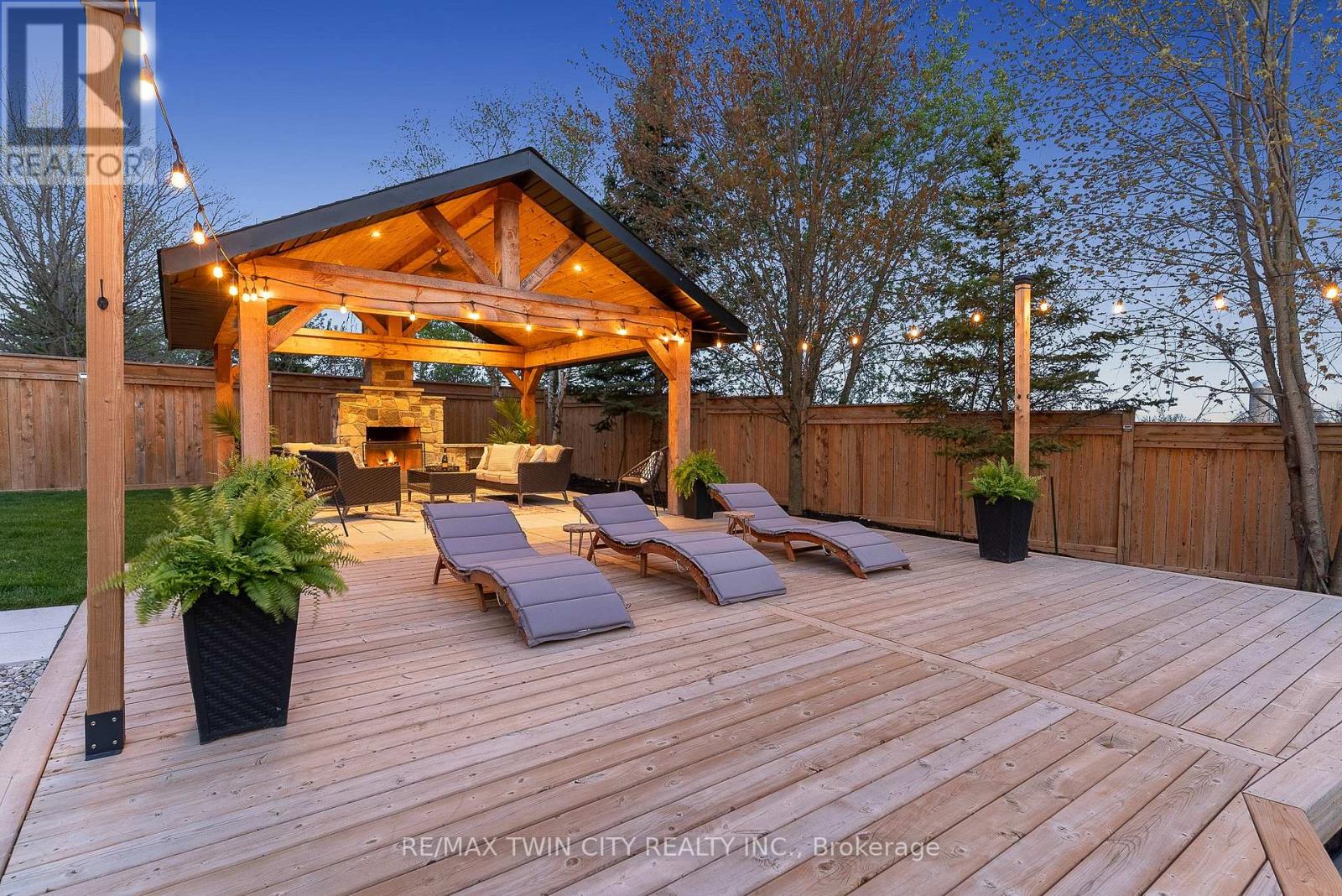 129 LANGLAW DRIVE