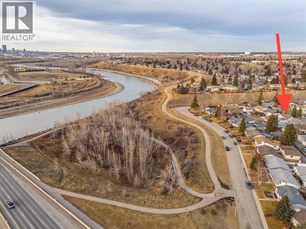 115 Ogden Way SE