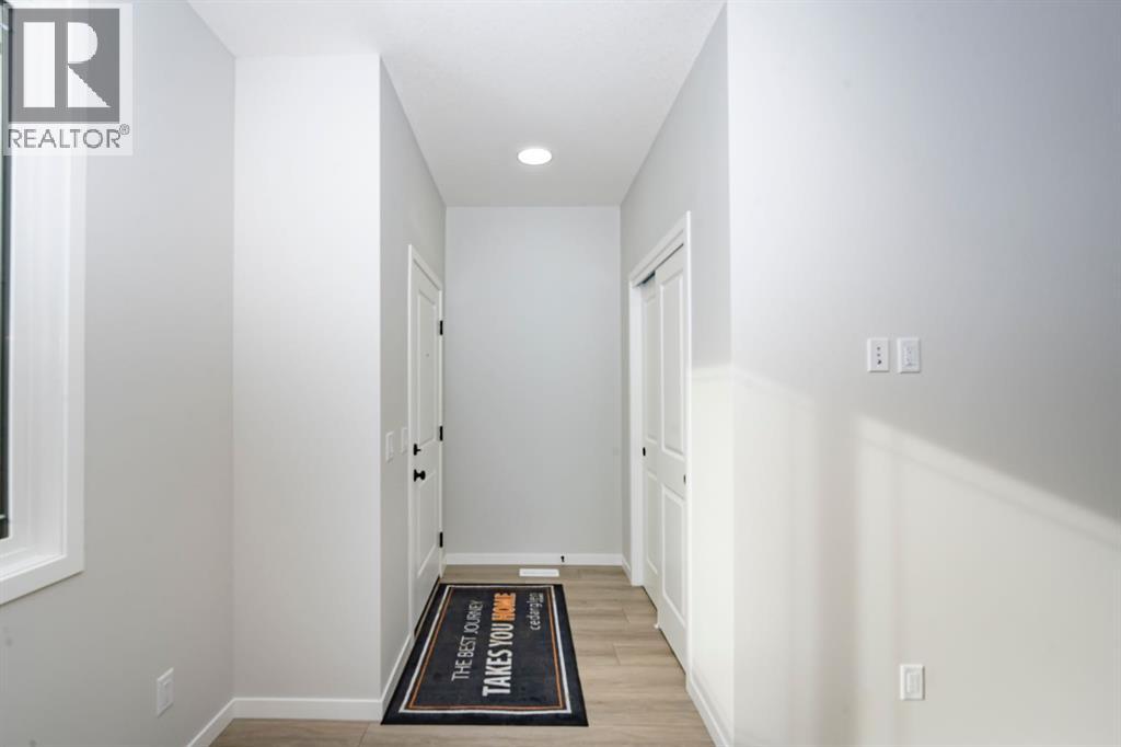 522 Lucas Boulevard NW