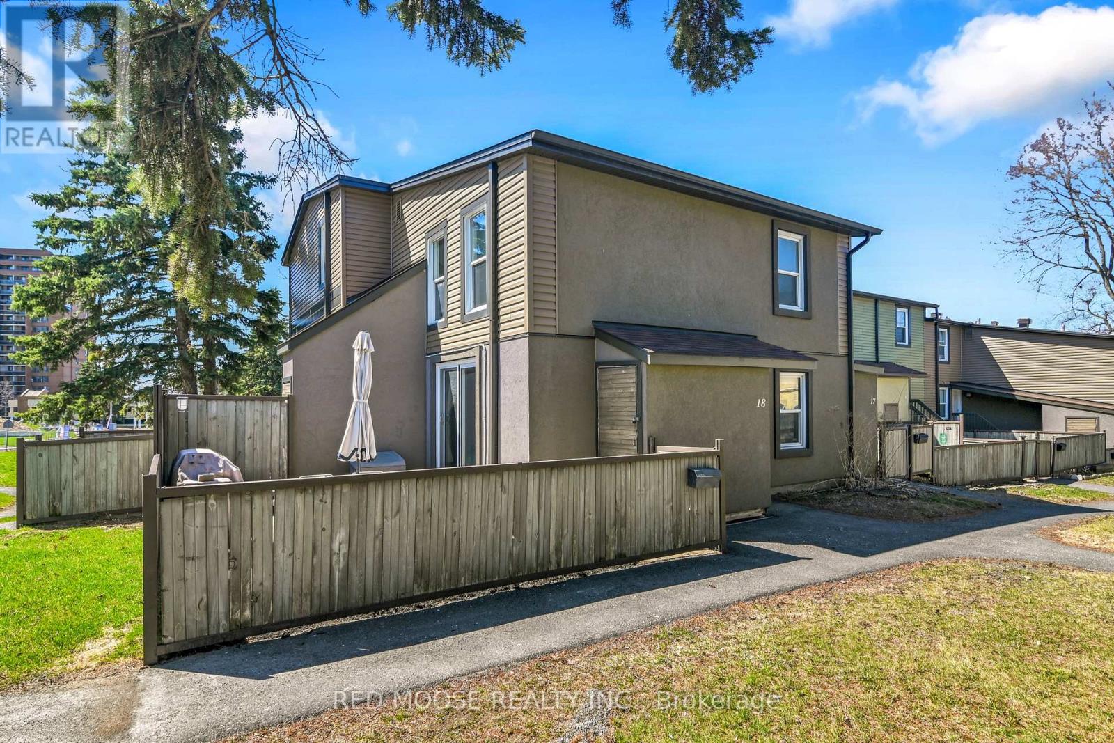 18 - 1250 MCWATTERS ROAD