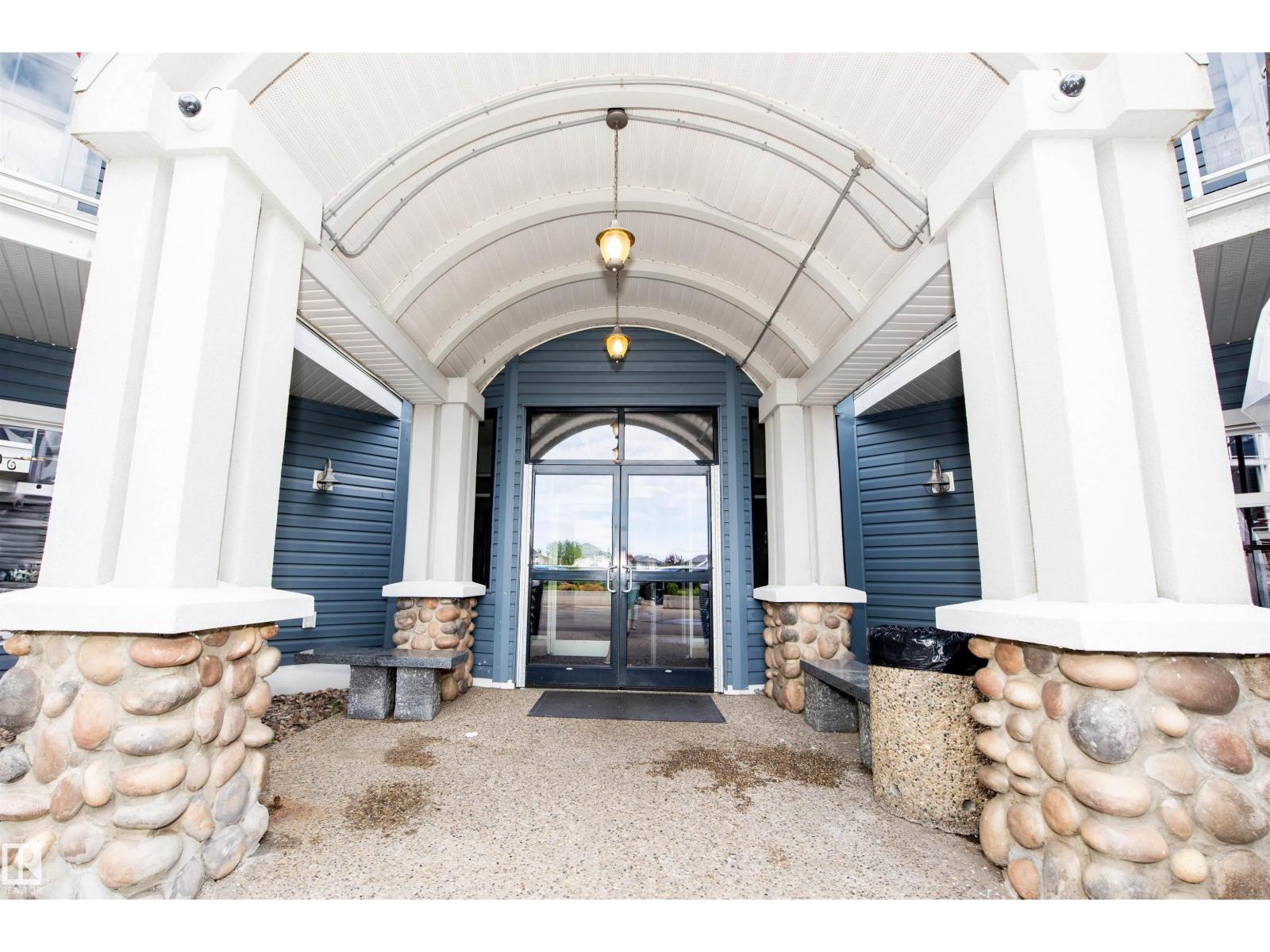 #209 16035 132 ST NW