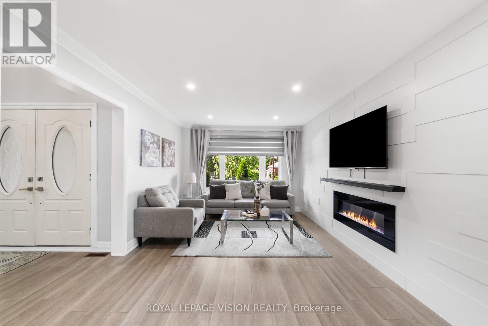 5 ANSON AVENUE