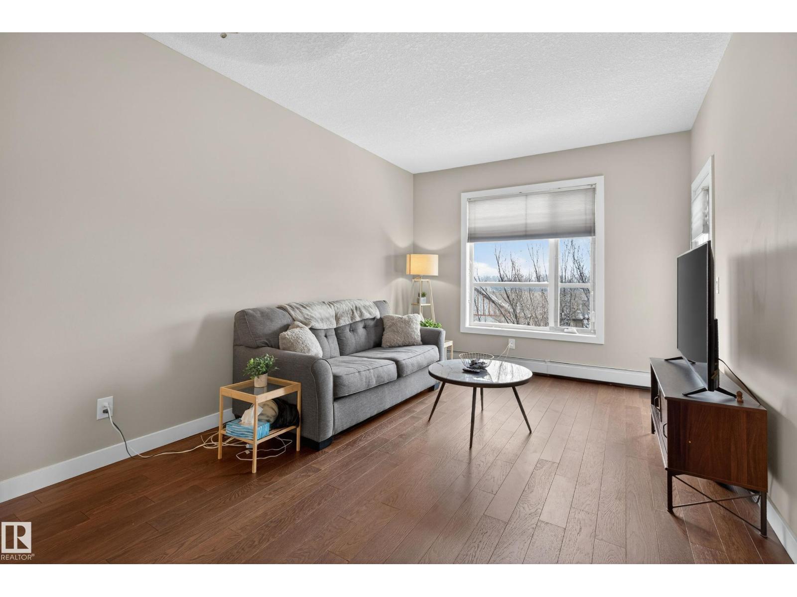 #409 2584 ANDERSON WY NW