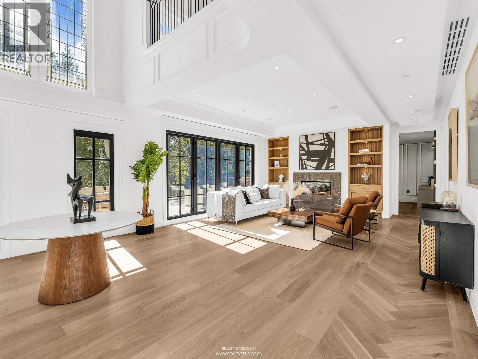 2050 SW MARINE DRIVE