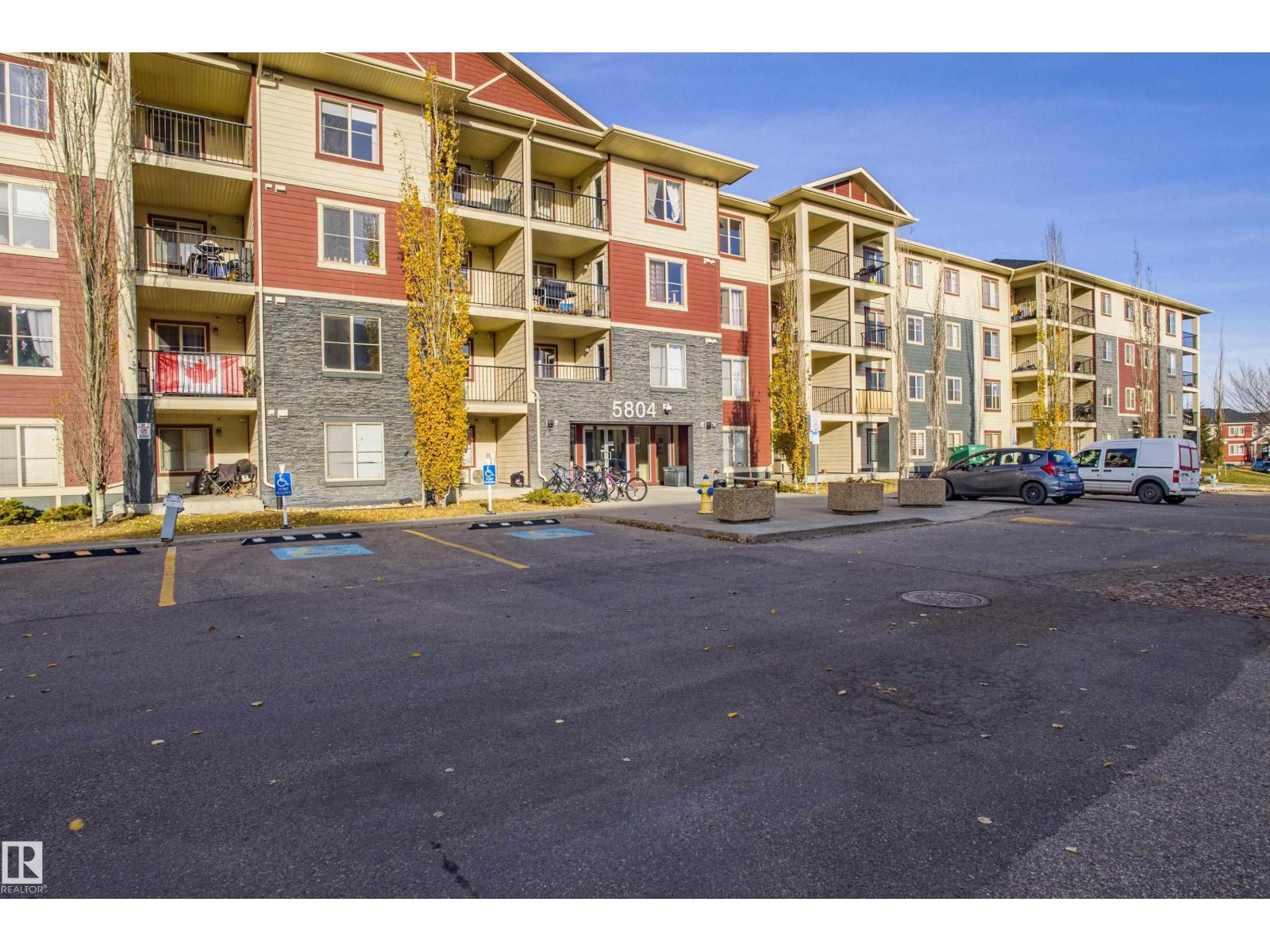 #201 5804 MULLEN PL NW