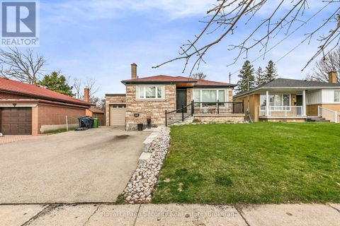 251 THISTLE DOWN BOULEVARD Toronto (Thistletown-Beaumonde Heights) ON M9V1K6