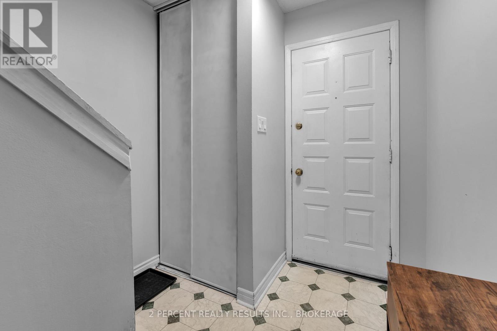 1028 CRAIG LANE