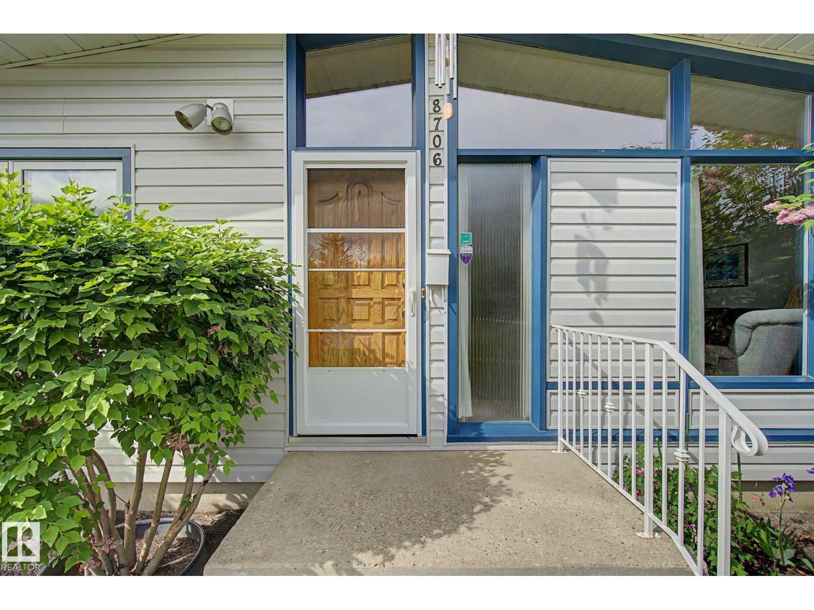 8706 162 ST NW