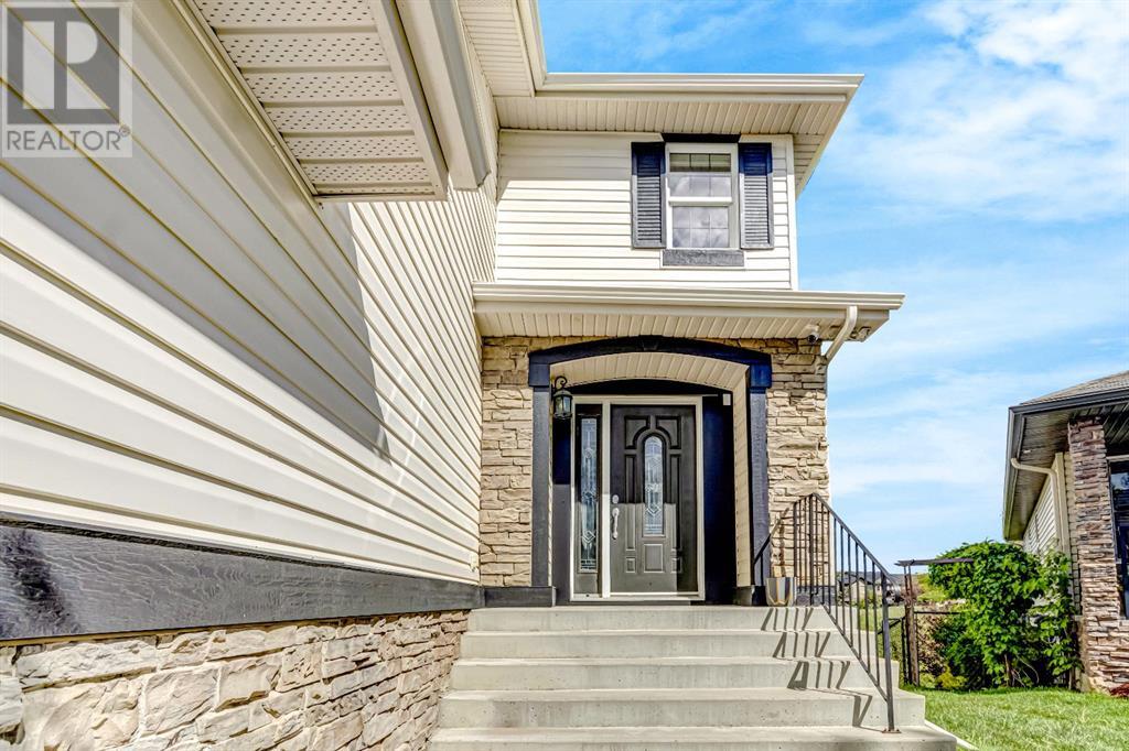284 Kincora Heights NW