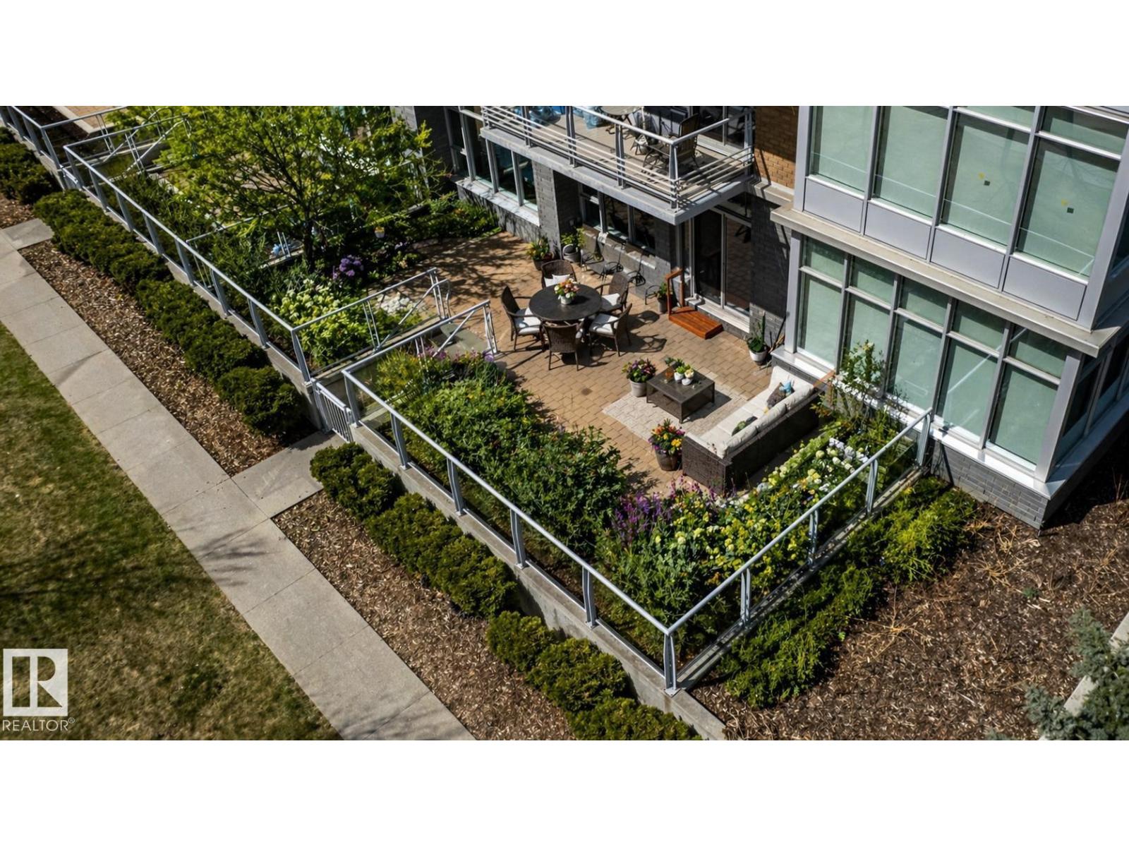 #S113 2504 109 ST NW