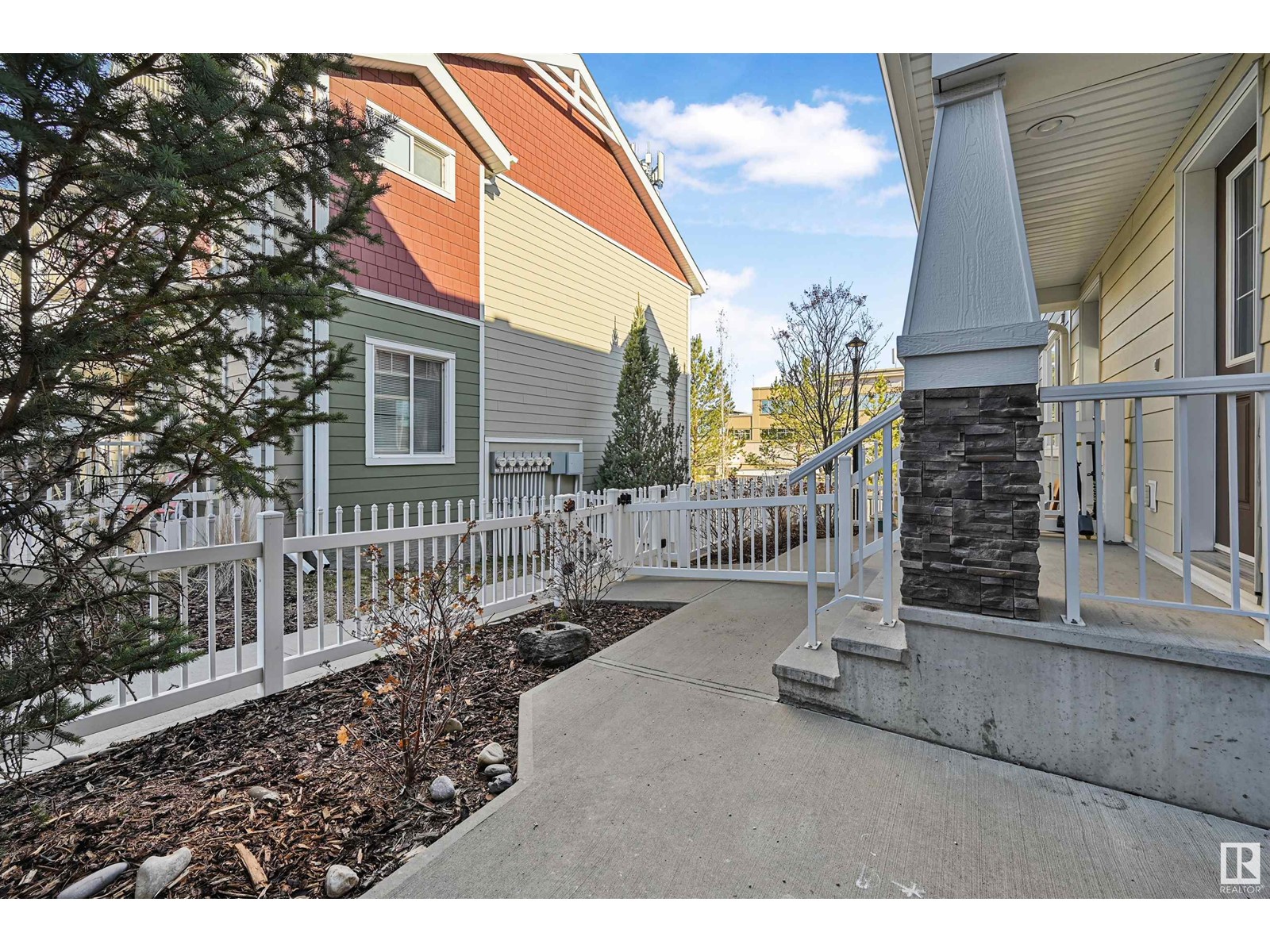 #40 2003 RABBIT HILL RD NW