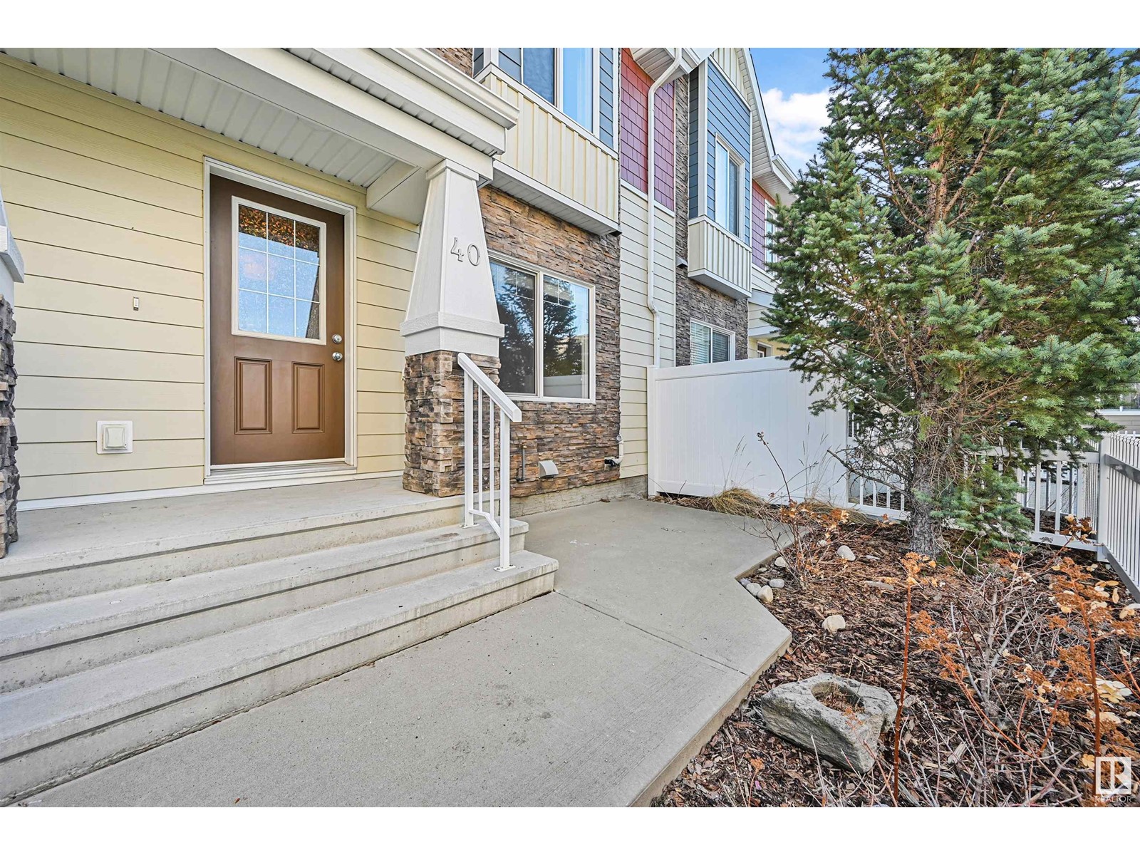 #40 2003 RABBIT HILL RD NW