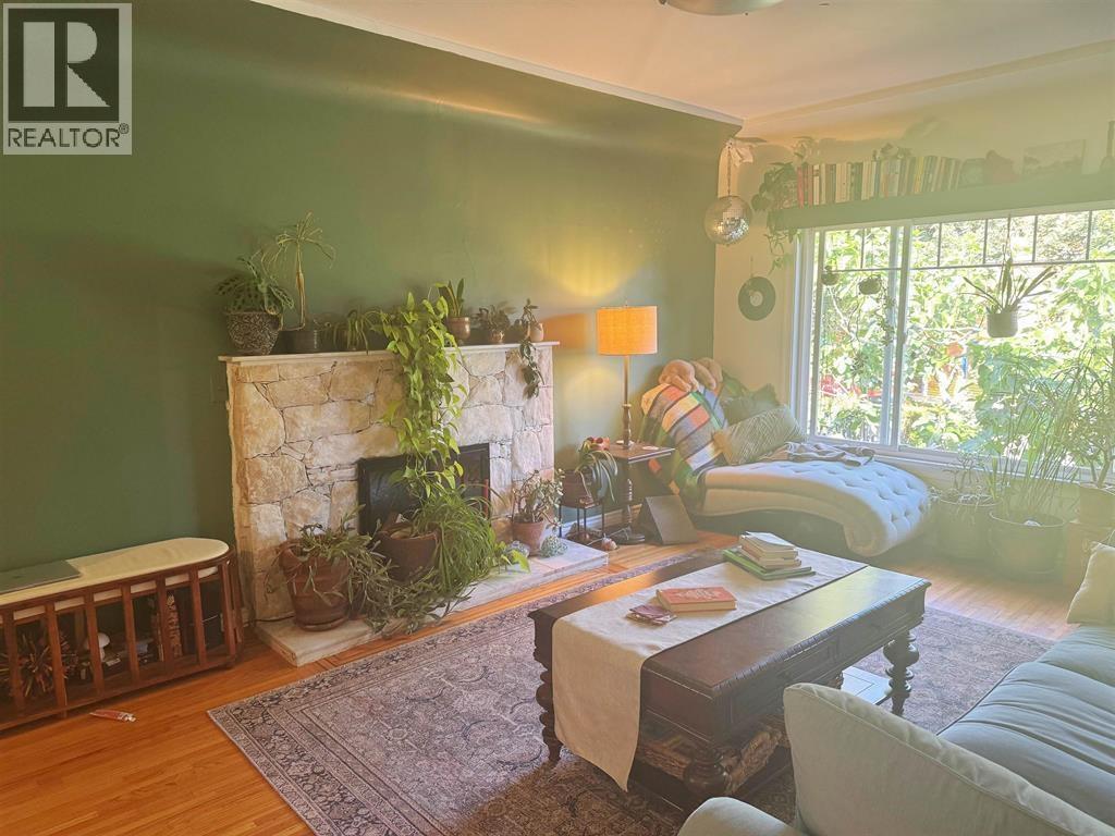 5569 CULLODEN STREET