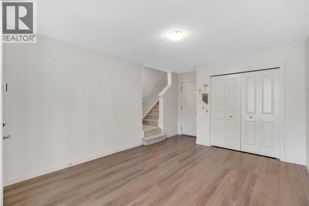 958 Sherwood Boulevard NW