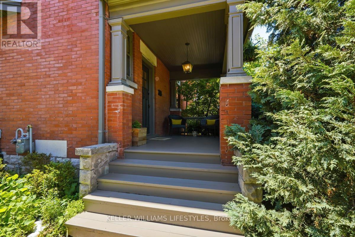 203 CHEAPSIDE STREET