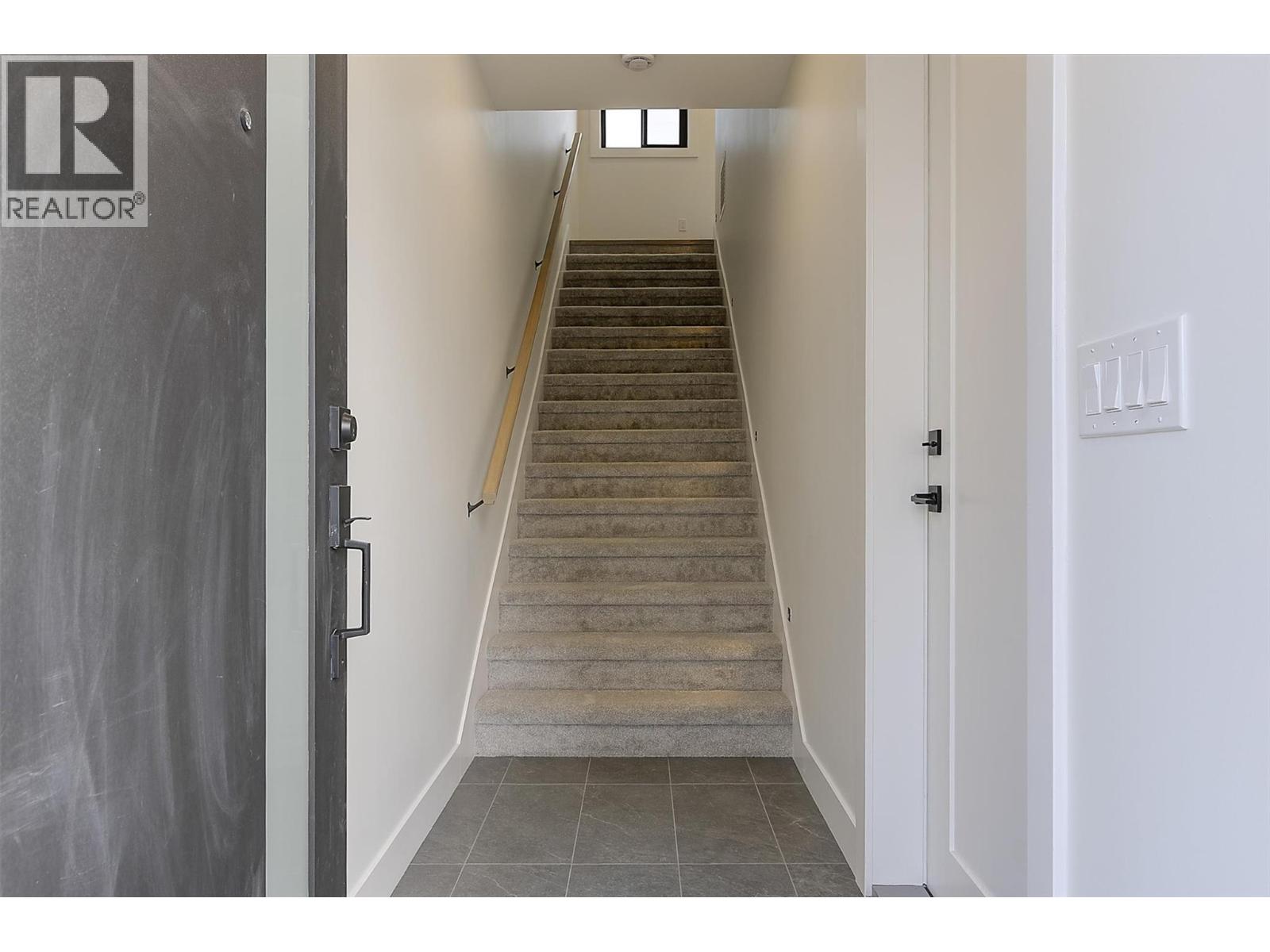 3590 Redecopp Road Unit# 6