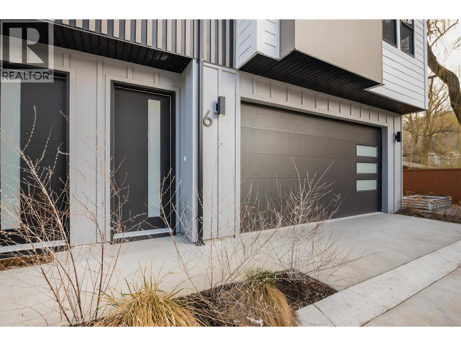 3590 Redecopp Road Unit# 6