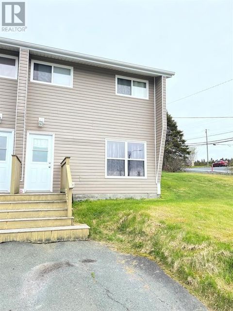 2 Scarlett Ridge CARBONEAR NF A1Y1A1