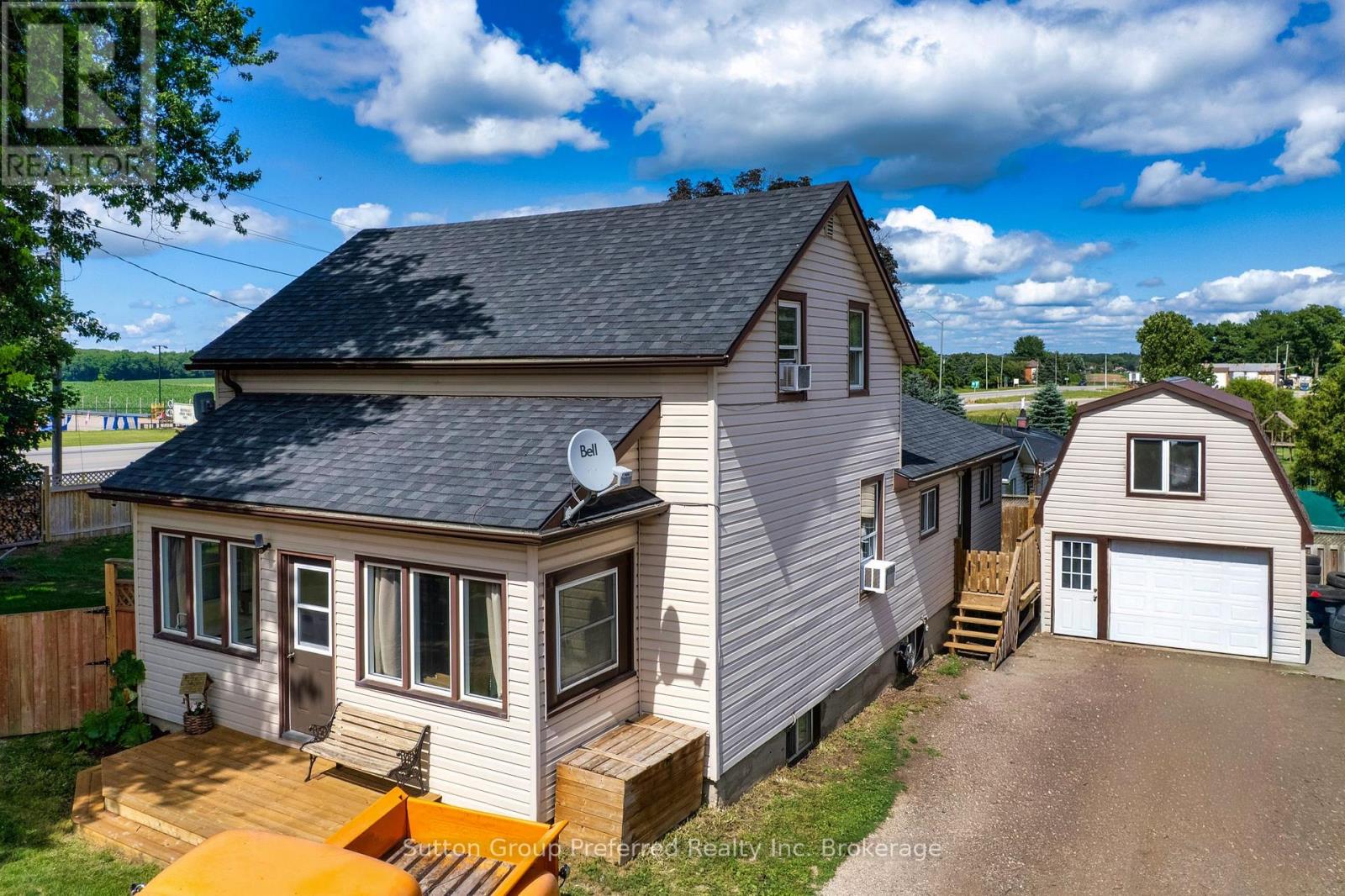 685744 MAIN STREET