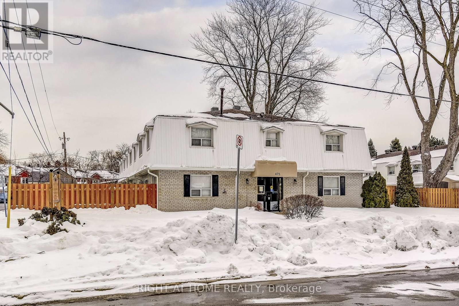 6 - 475 CLARIDGE ROAD