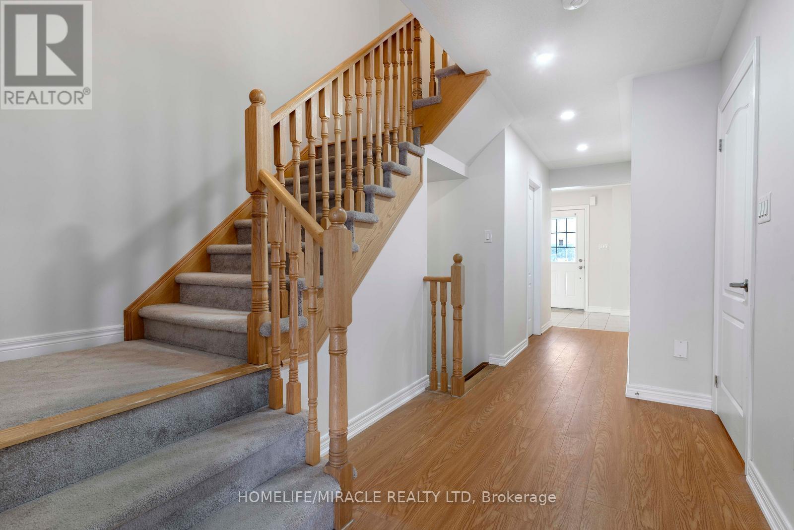 3 - 570 LINDEN DRIVE