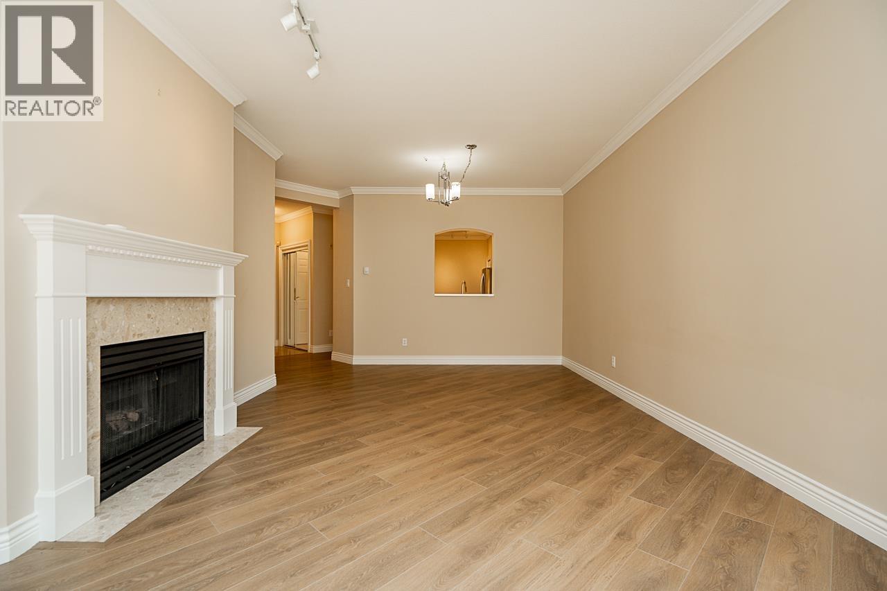 218 3098 GUILDFORD WAY