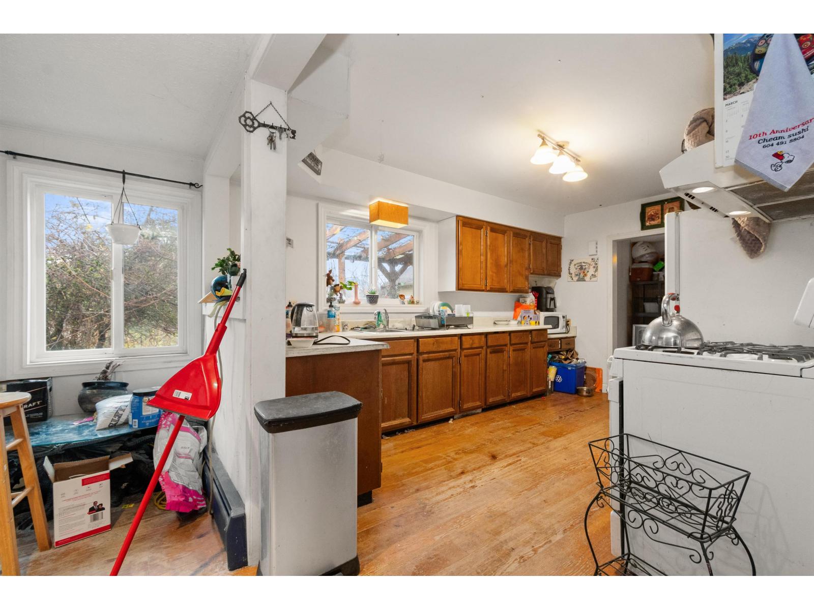 1883 AGASSIZ AVENUE|Agassiz