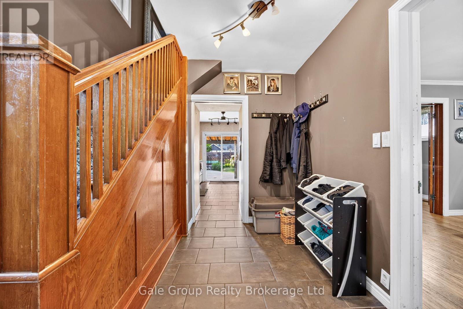7 FIDLER AVENUE