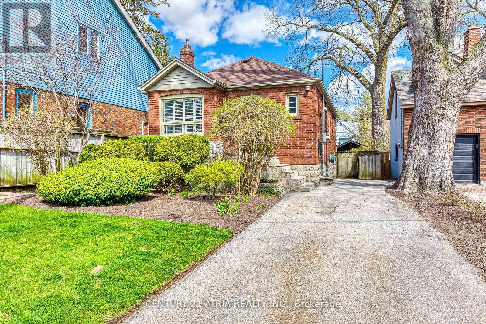 20 1/2 EAST ROAD