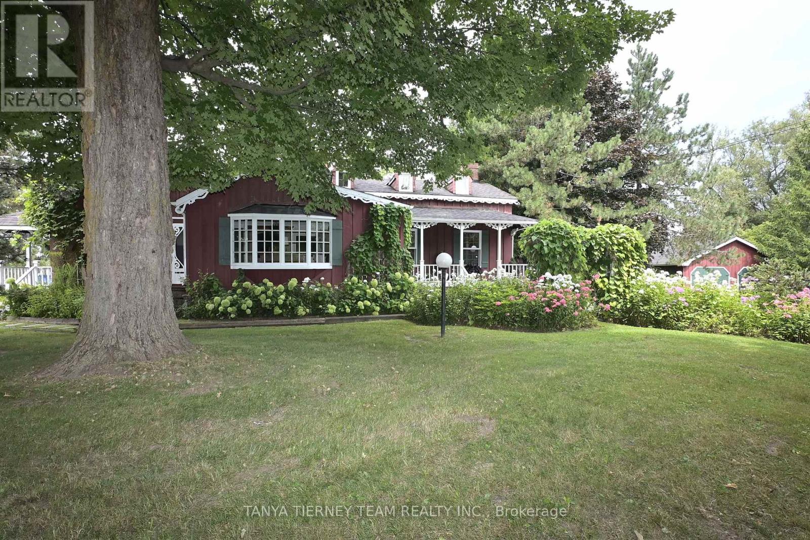 130 MYRTLE ROAD E