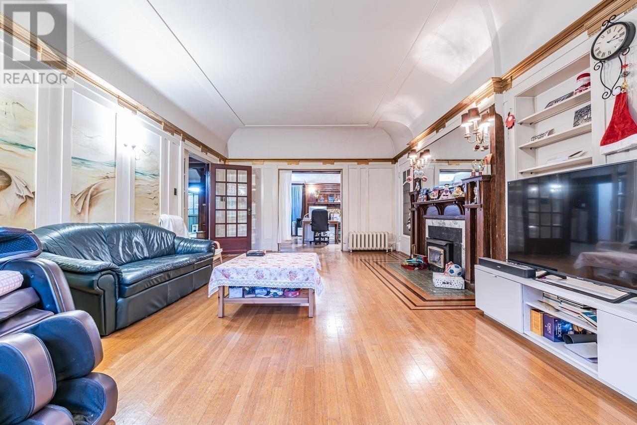 1790 ANGUS DRIVE