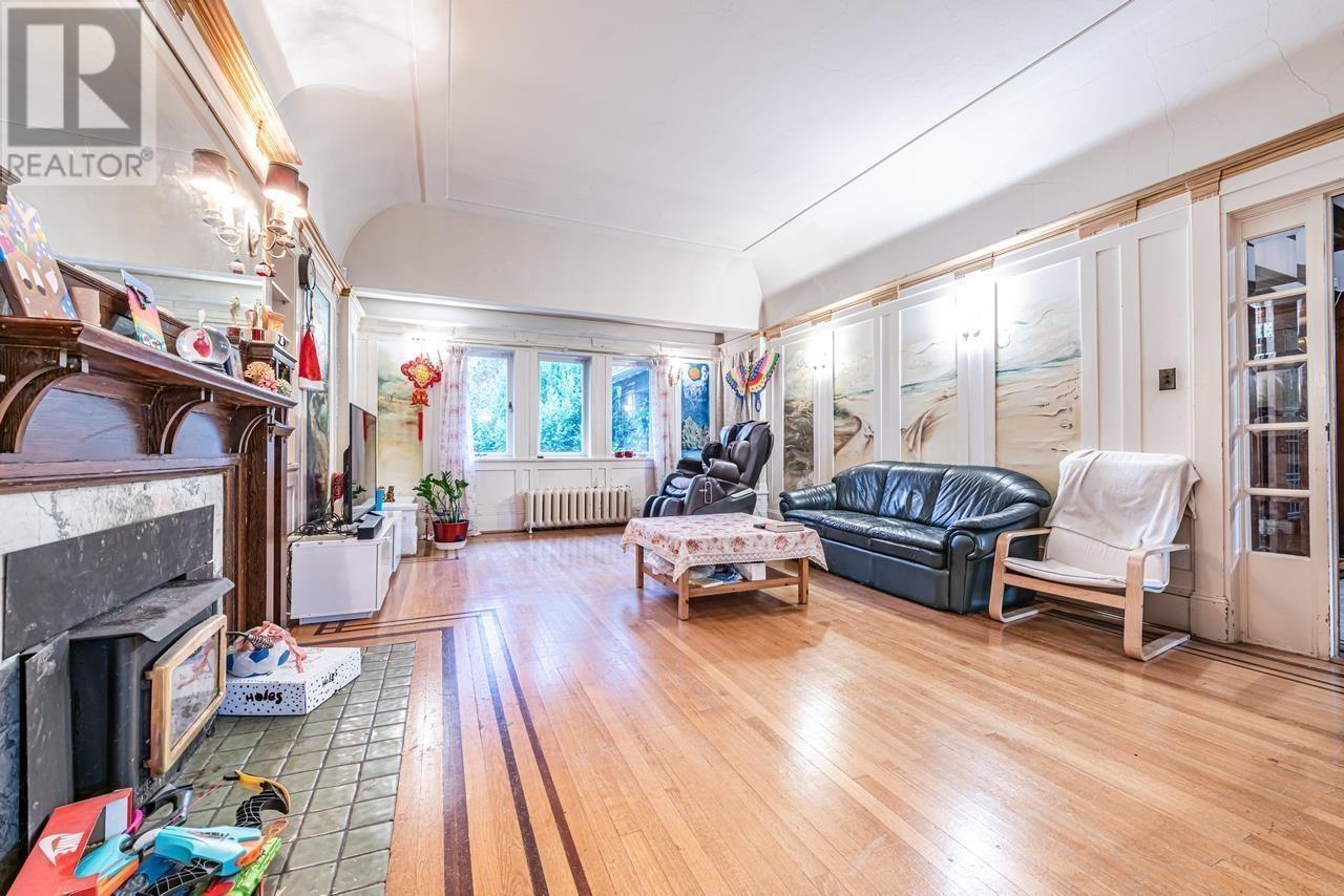 1790 ANGUS DRIVE