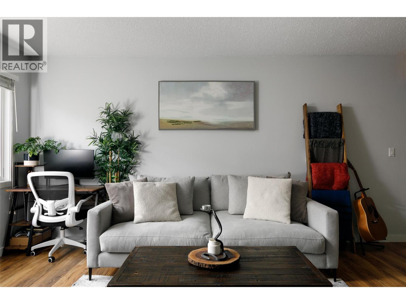 1481 Inkar Road Unit# 8