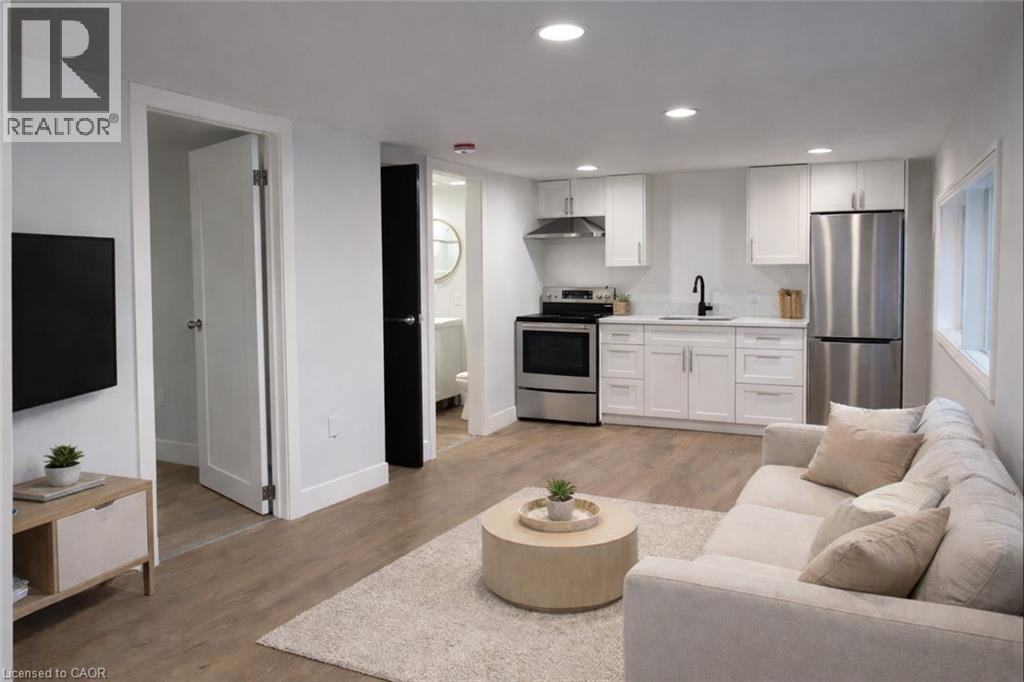 Photo 1 of 10 — 803 KING Street Unit# 4, Port Colborne, ON L3K4J3